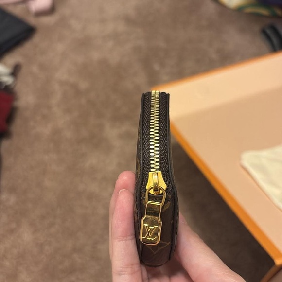 Authentic Louis Vuitton Multi Pochette - Picture 7 of 9